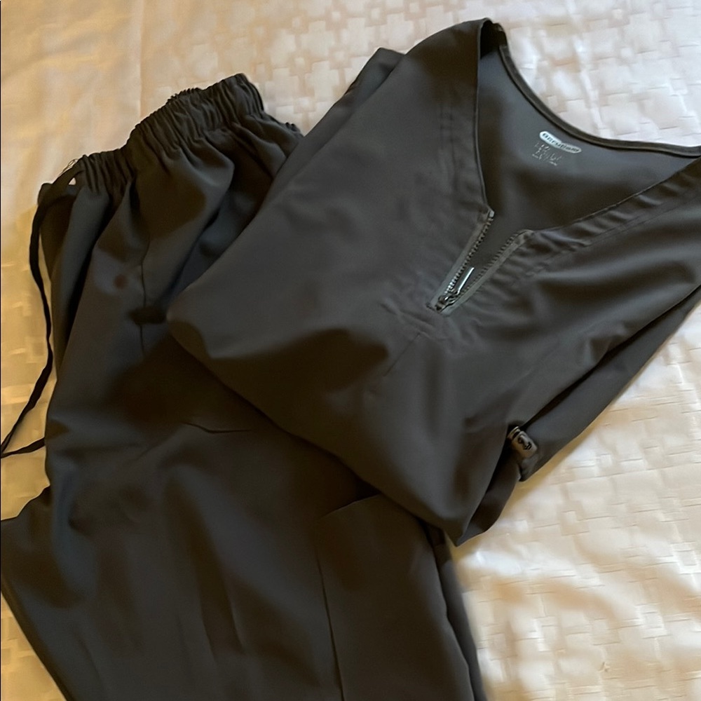 Women's Grey scrub set